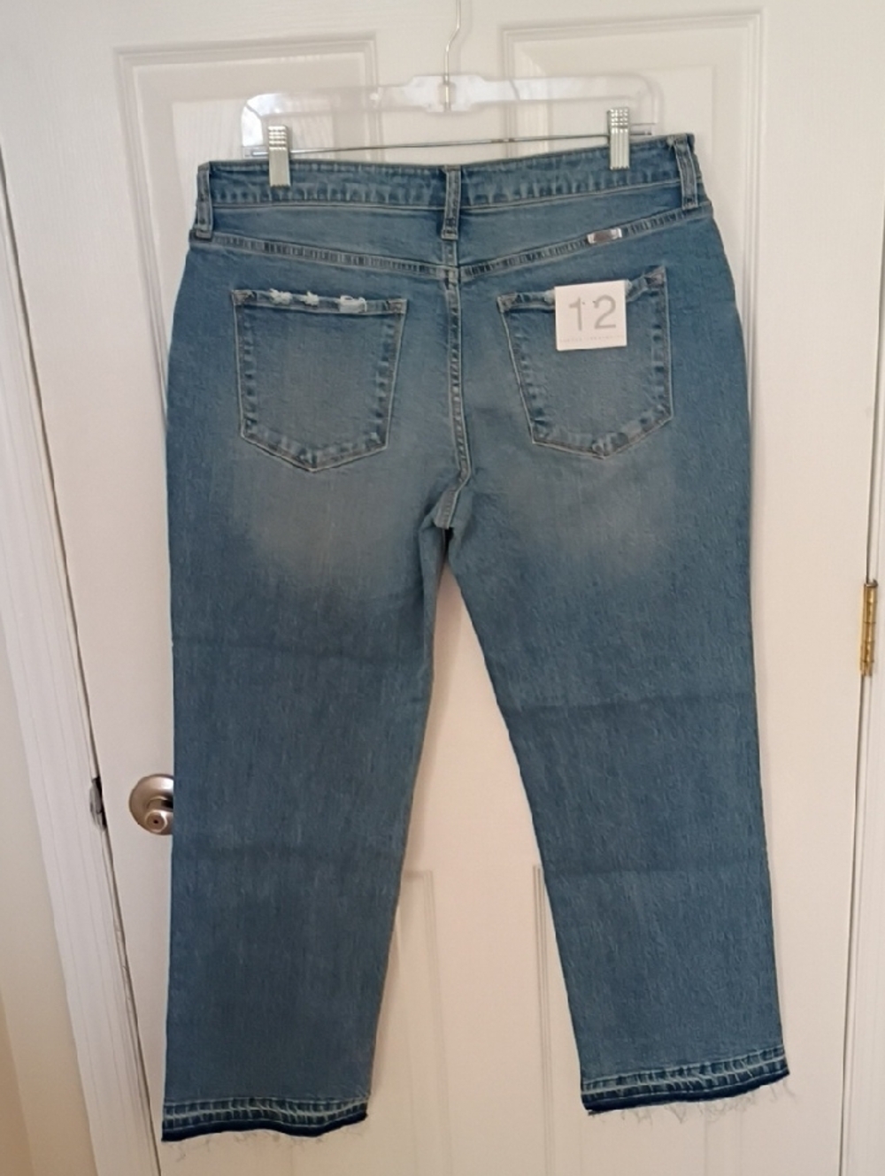 Kut from the Kloth Light Blue Jeans with Raw Hem - Picture 7 of 11